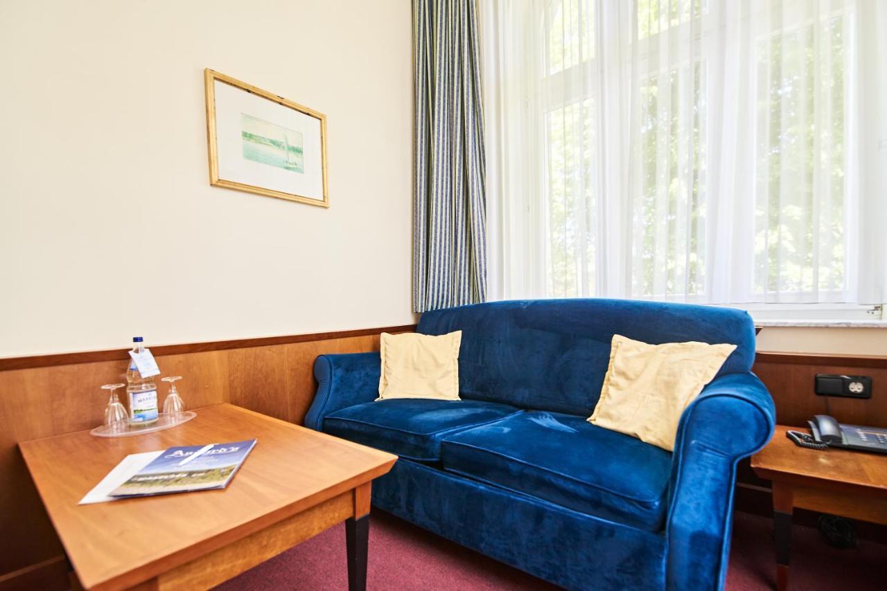 צינוביץ Aparthotel Seeschloesschen מראה חיצוני תמונה