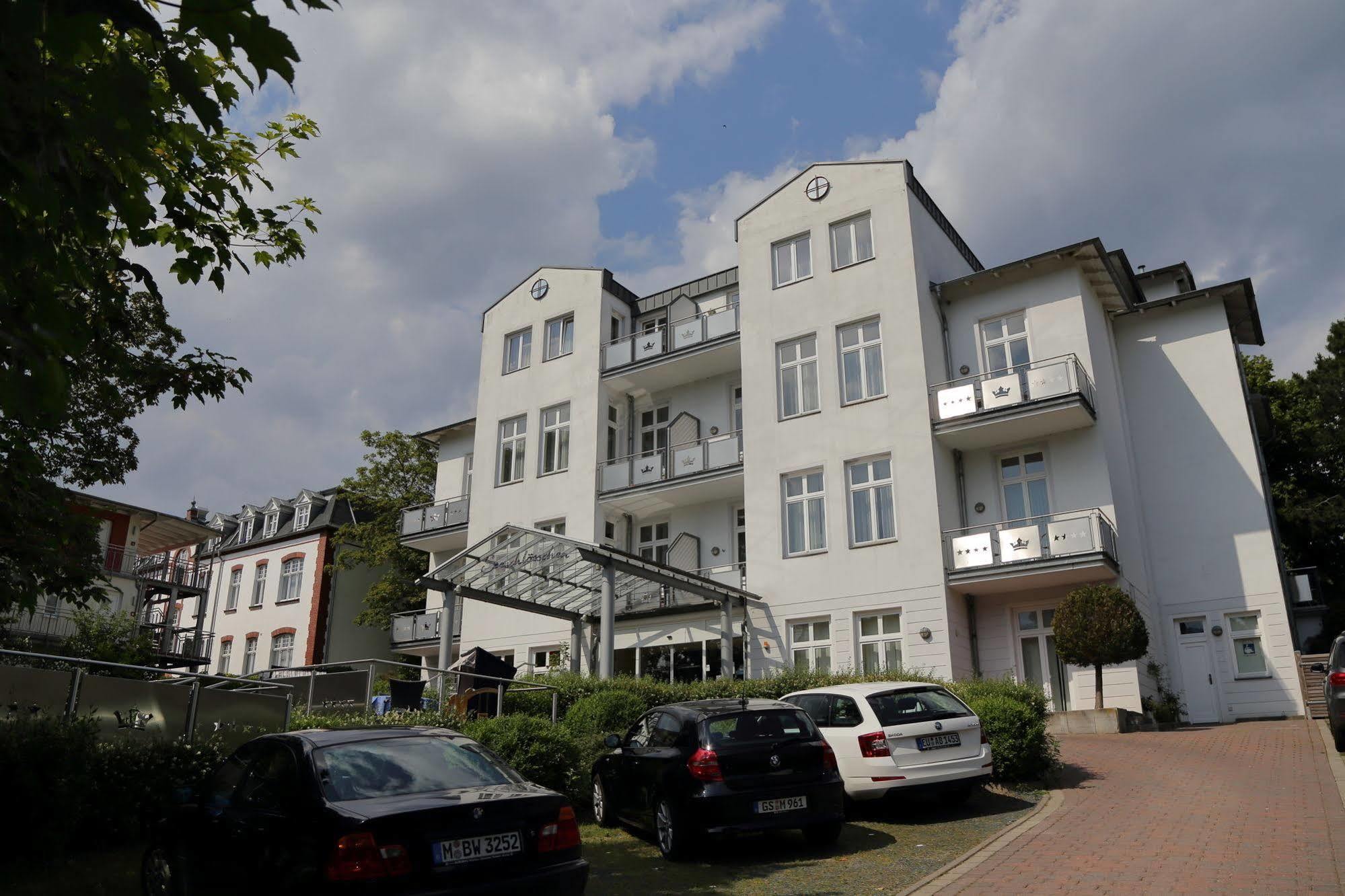 צינוביץ Aparthotel Seeschloesschen מראה חיצוני תמונה